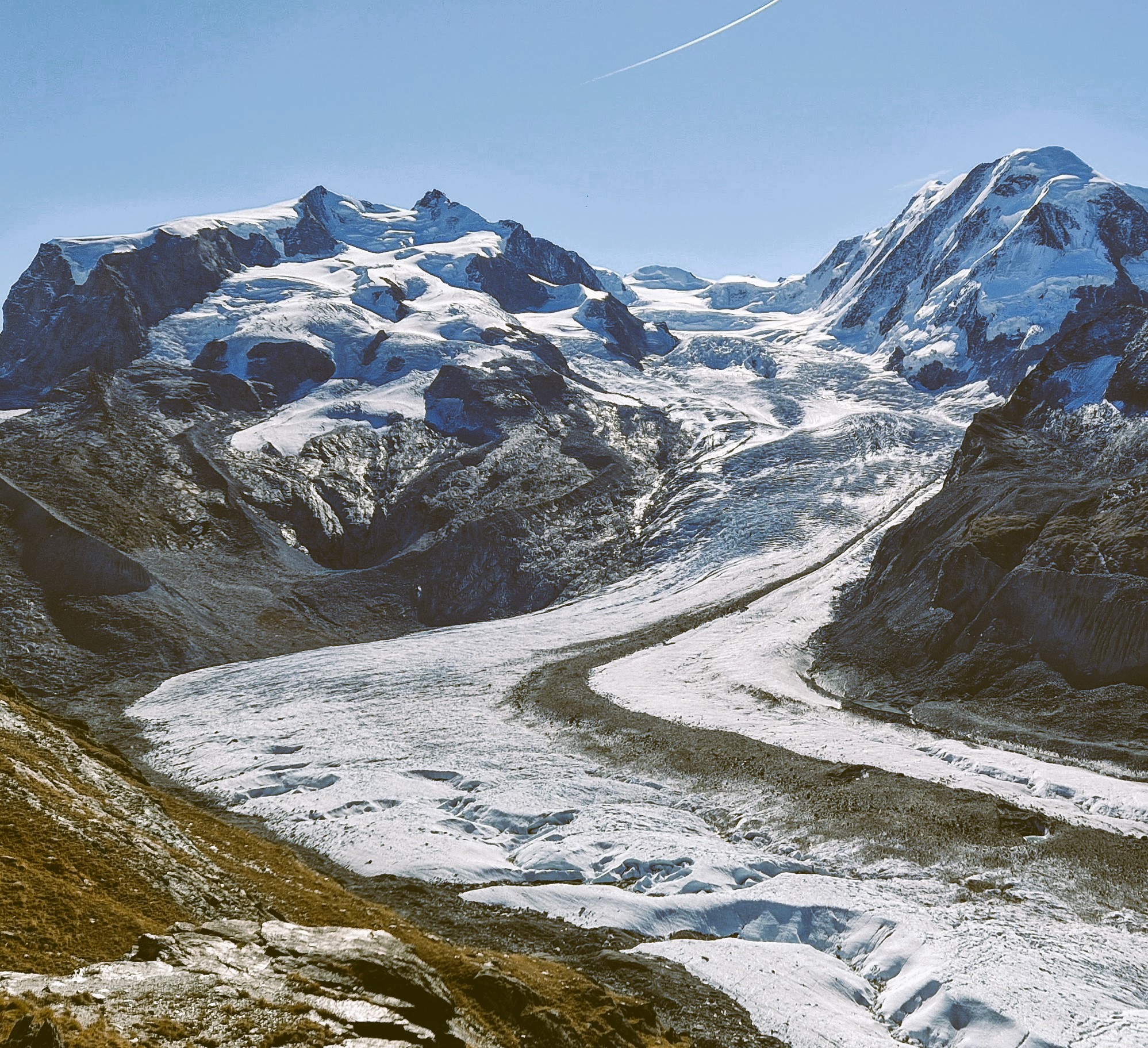 Le glacier du Gorner à Zermatt, qui descend du Monta Rosa, est l'un des glaciers qui ont été affectés par le changement climatique.